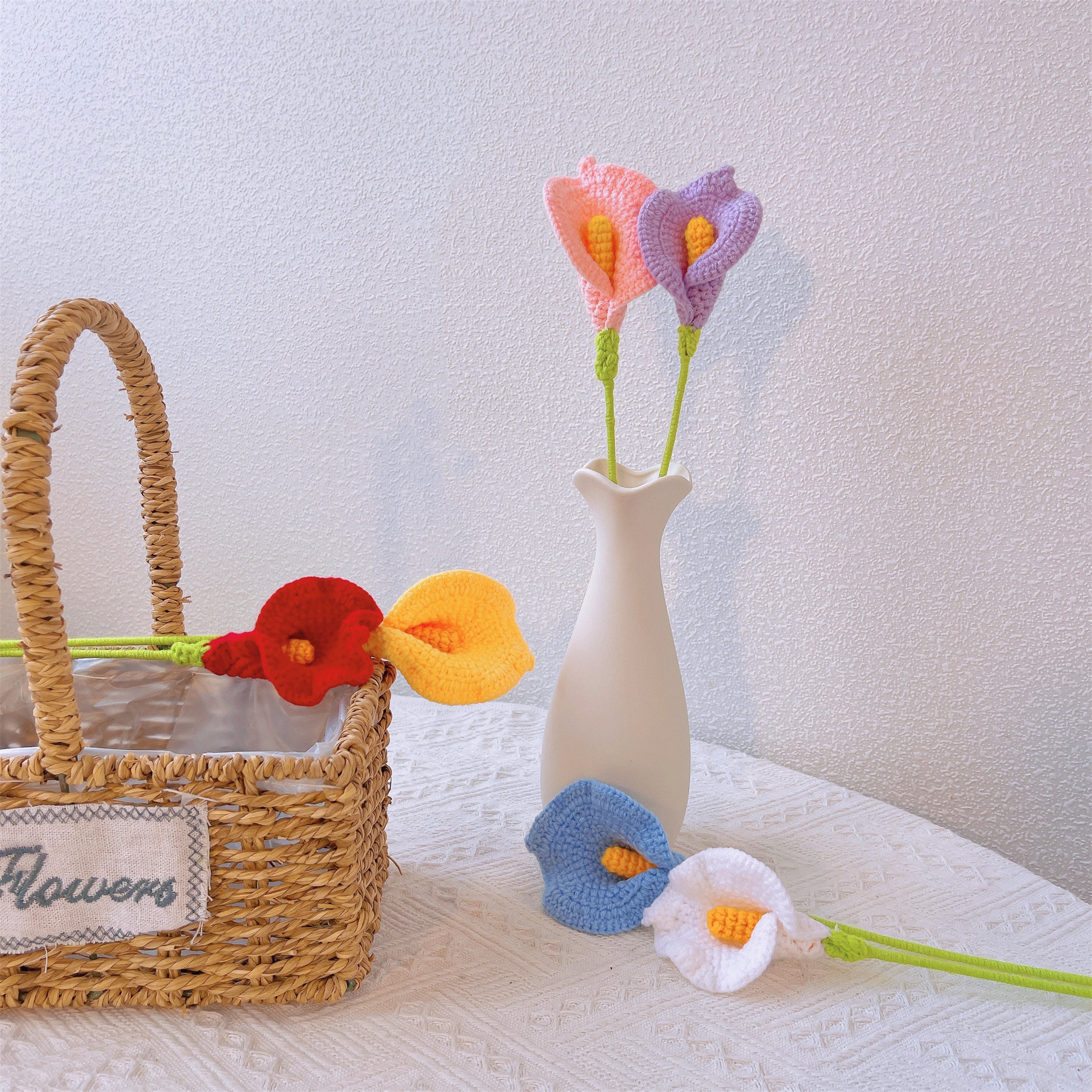 Calla Lily Grace: Handcrafted Crochet Calla Lily Stake for a Graceful Garden Decor