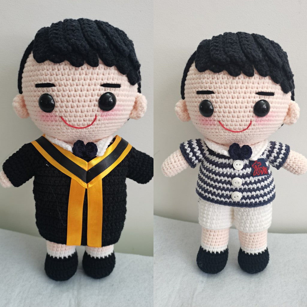 Custom Handmade Crochet Doll (28cm) - Personalized Boy Girl Pets Graduate Engagement Wedding Photo to Doll - Unique Gift for Birthday, Wedding, Anniversary, Graduation, Valentine's Day