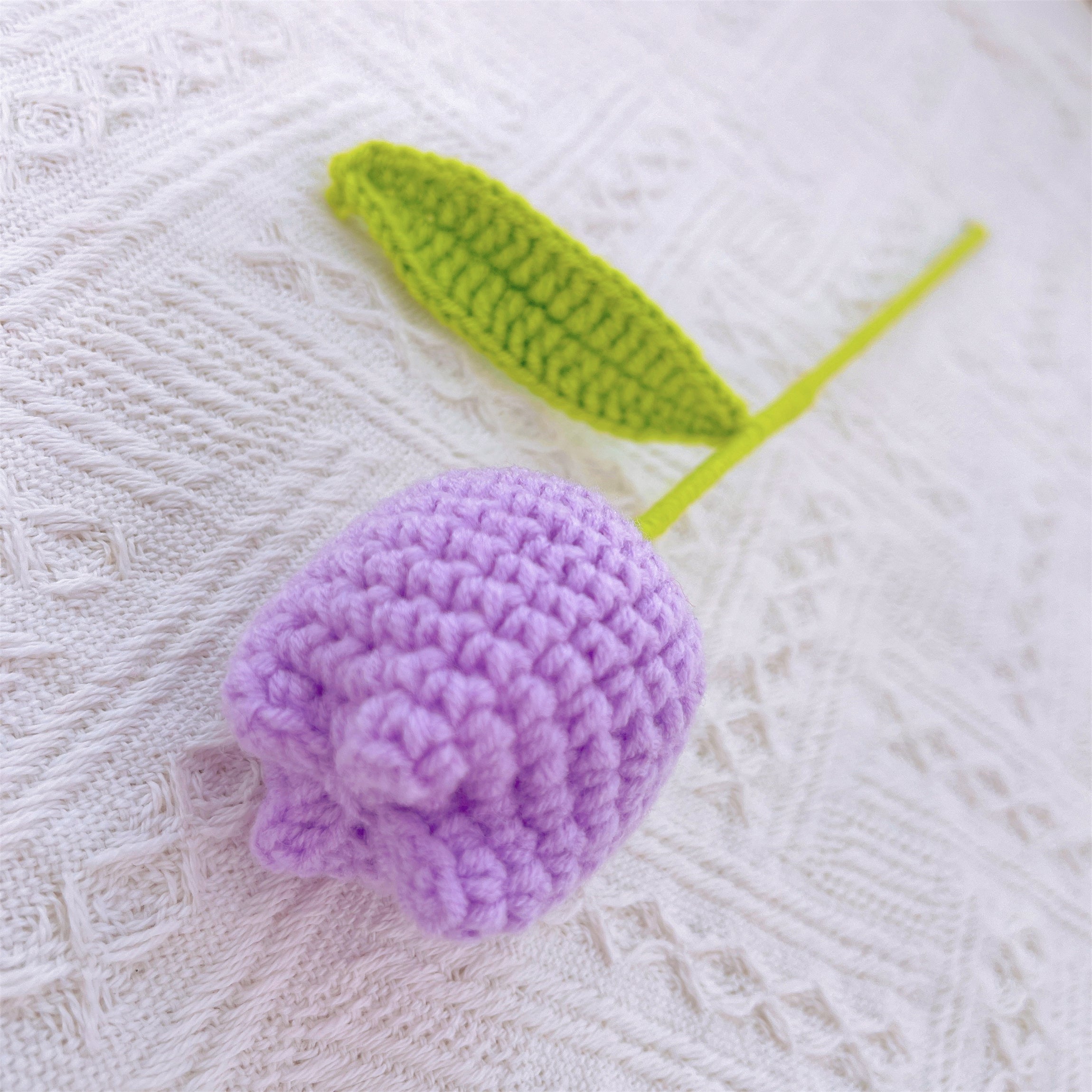 Spring Whisper Crochet Flower Bouquet - Pink Purple Tulip with White Daisy, Hypoallergenic First Meeting Gift - Perfect for Spring Occasions, Anniversaries & Special Greetings