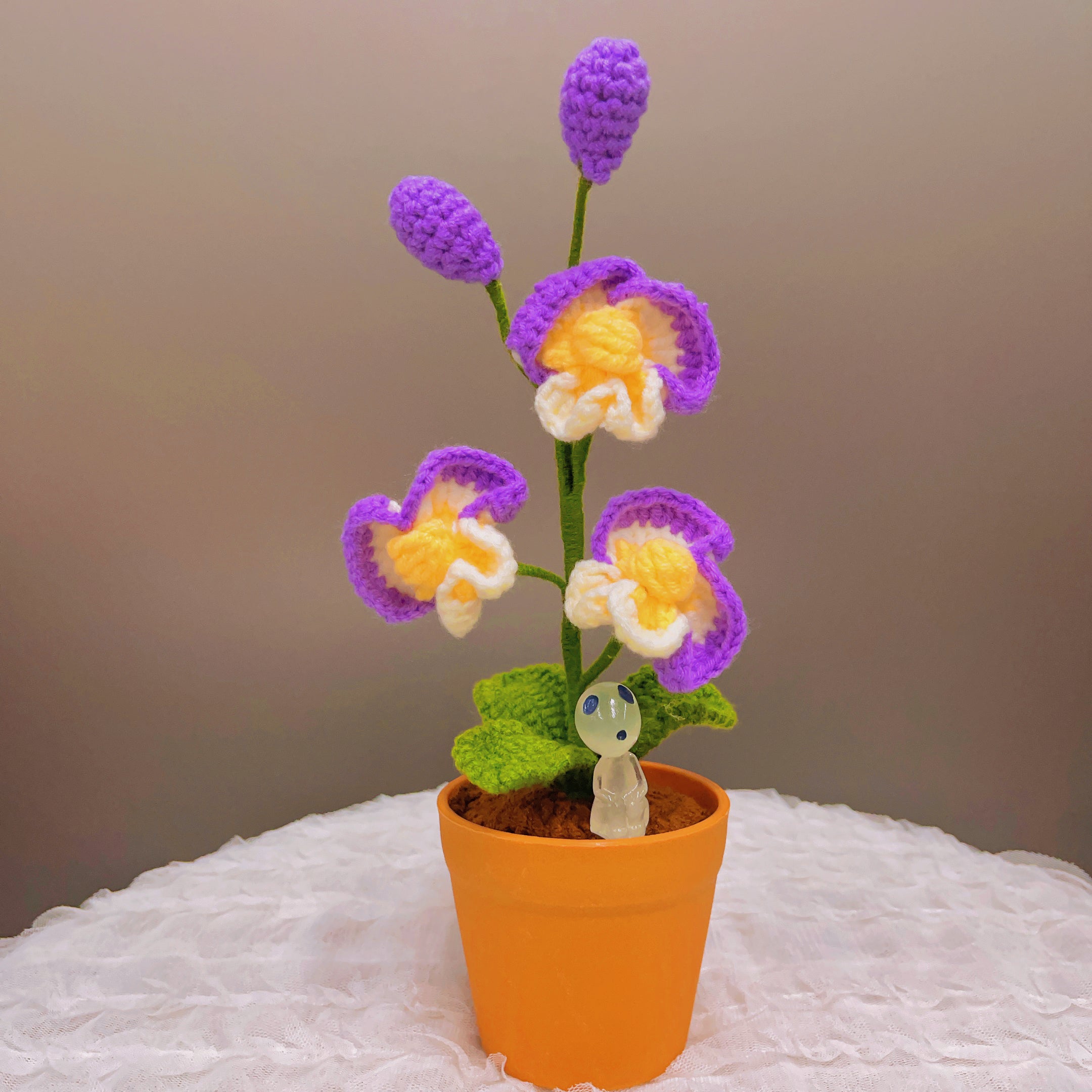 Handmade Crochet Butterfly Orchid Plant - Realistic Faux Flower - Unique Home Decor - Plant Lovers - Handcrafted - Phalaenopsi - Single Stem