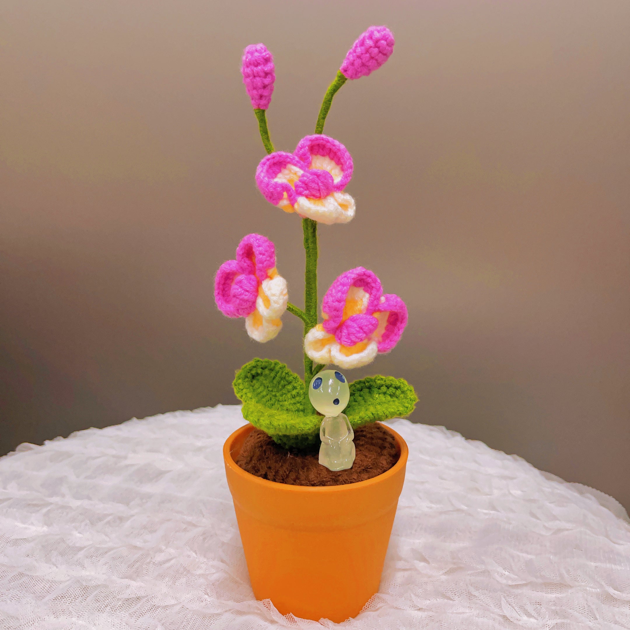 Handmade Crochet Butterfly Orchid Plant - Realistic Faux Flower - Unique Home Decor - Plant Lovers - Handcrafted - Phalaenopsi - Single Stem