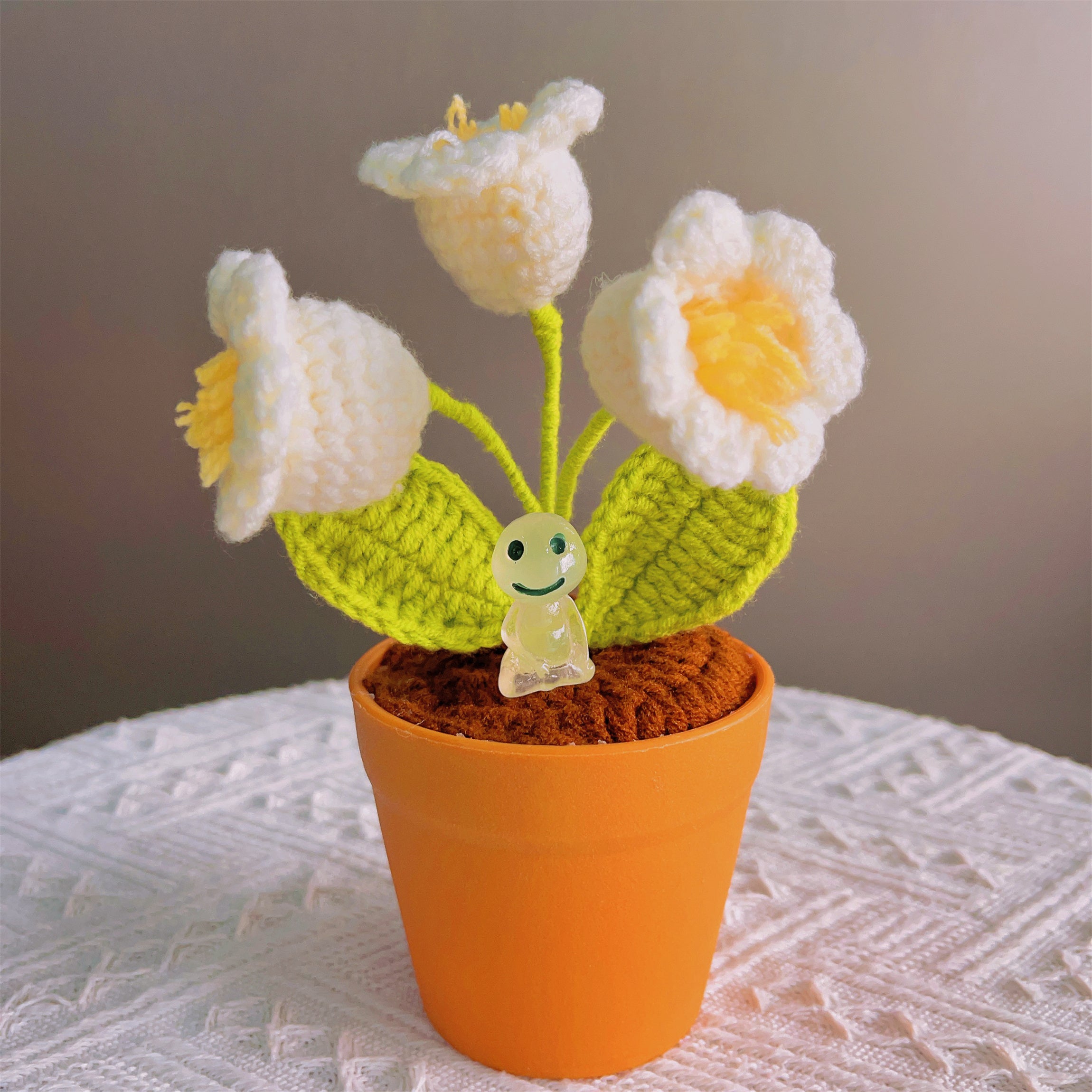 Handmade Crochet Lily of the Valley Plant - Glowing LED Flowers - Unique Home Decor - Perfect Gift for Plant Lovers - Yarn Handcrafted