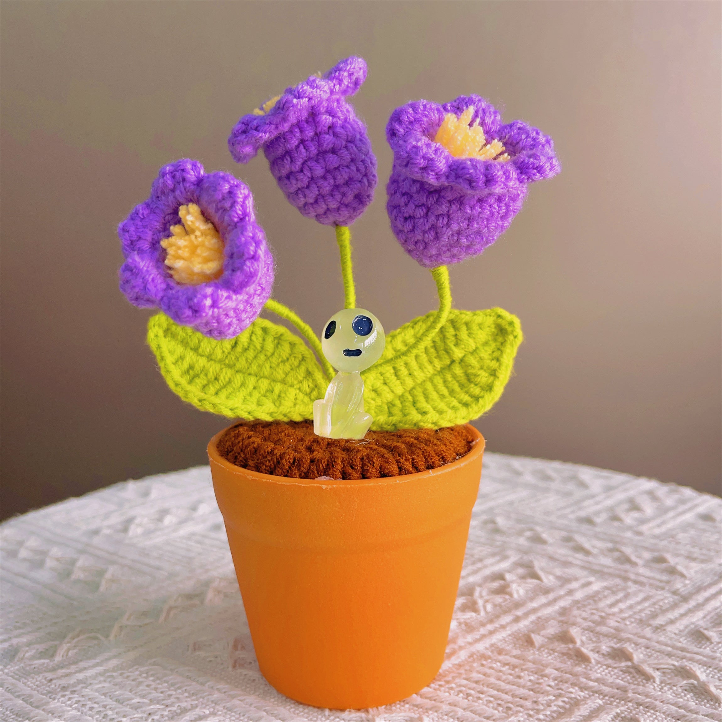 Handmade Crochet Lily of the Valley Plant - Glowing LED Flowers - Unique Home Decor - Perfect Gift for Plant Lovers - Yarn Handcrafted