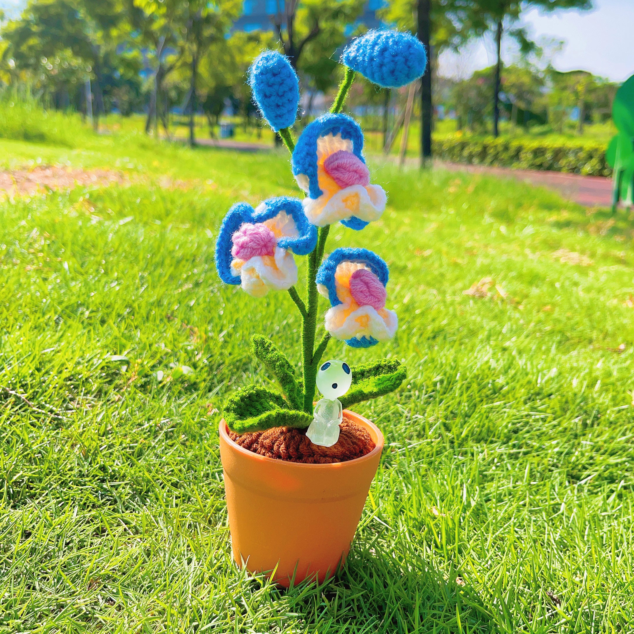 Handmade Crochet Butterfly Orchid Plant - Realistic Faux Flower - Unique Home Decor - Plant Lovers - Handcrafted - Phalaenopsi - Single Stem