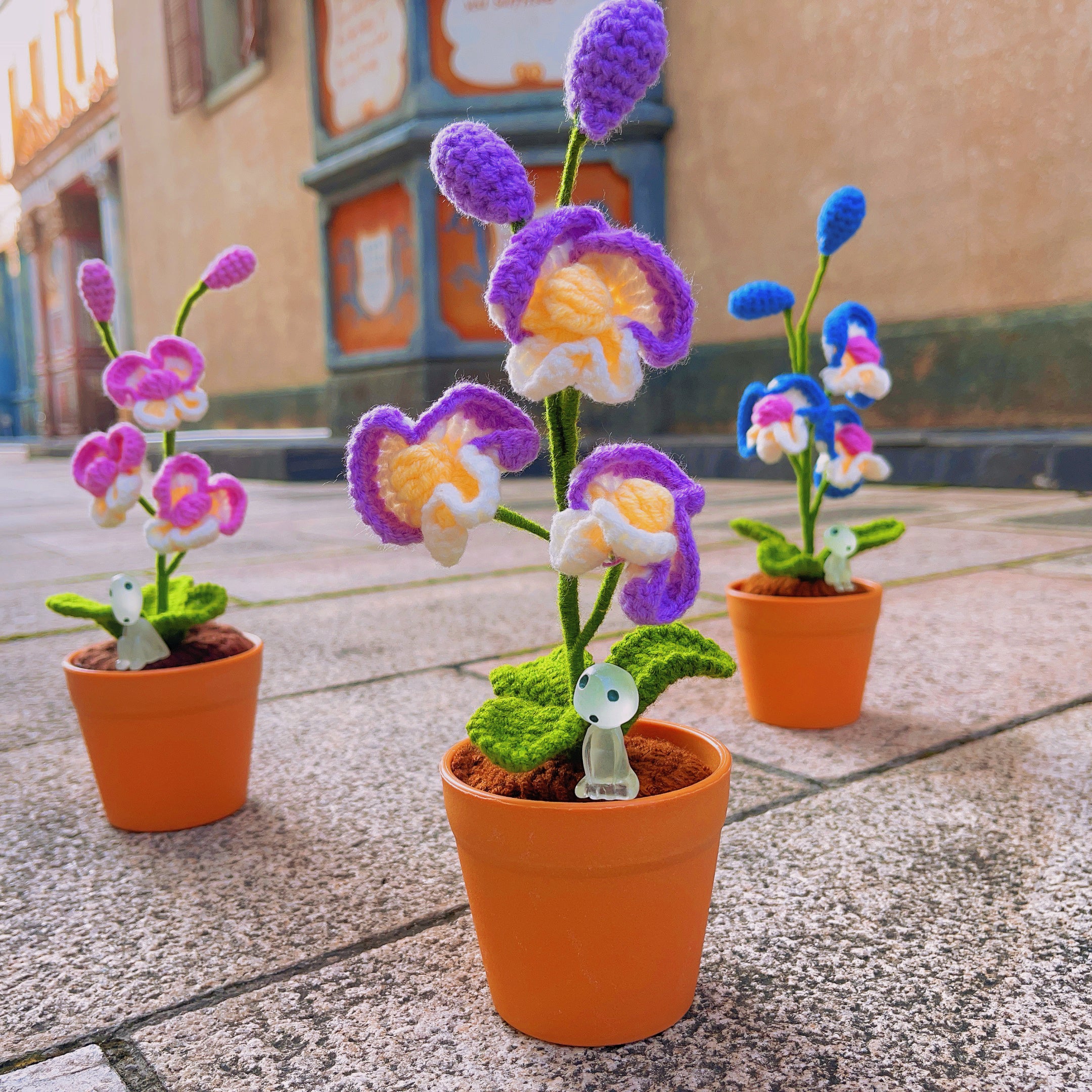 Handmade Crochet Butterfly Orchid Plant - Realistic Faux Flower - Unique Home Decor - Plant Lovers - Handcrafted - Phalaenopsi - Single Stem