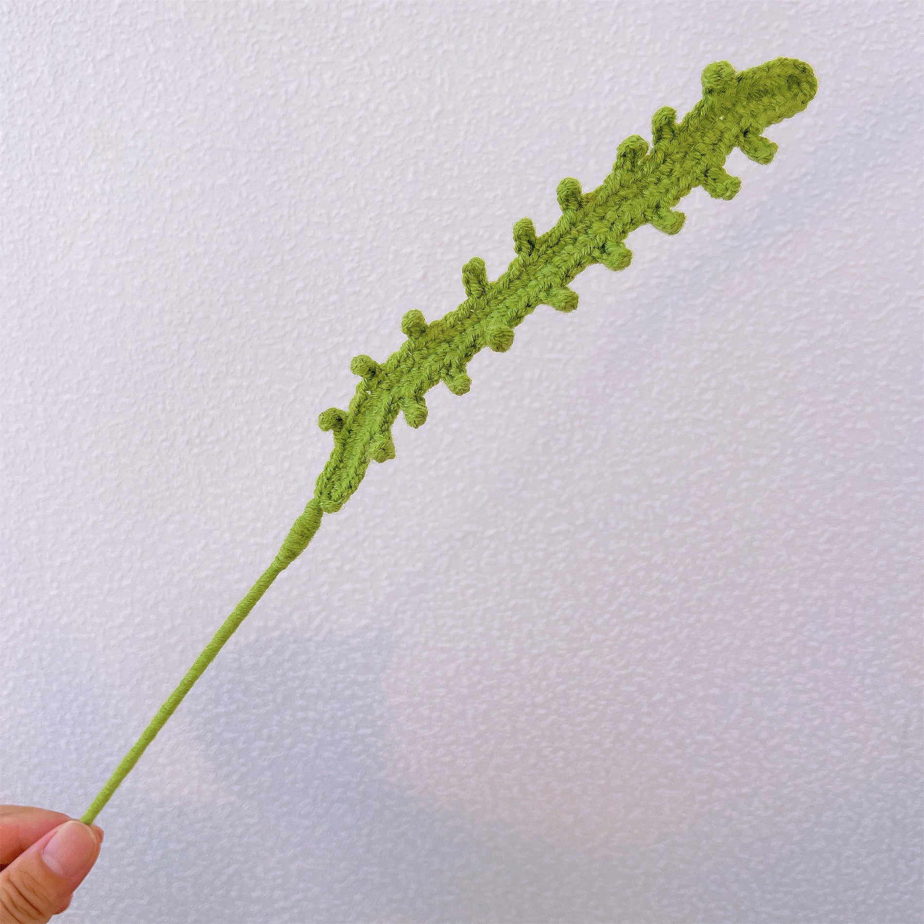 Handmade Embroidered Fern in Vibrant Boxwood Stake