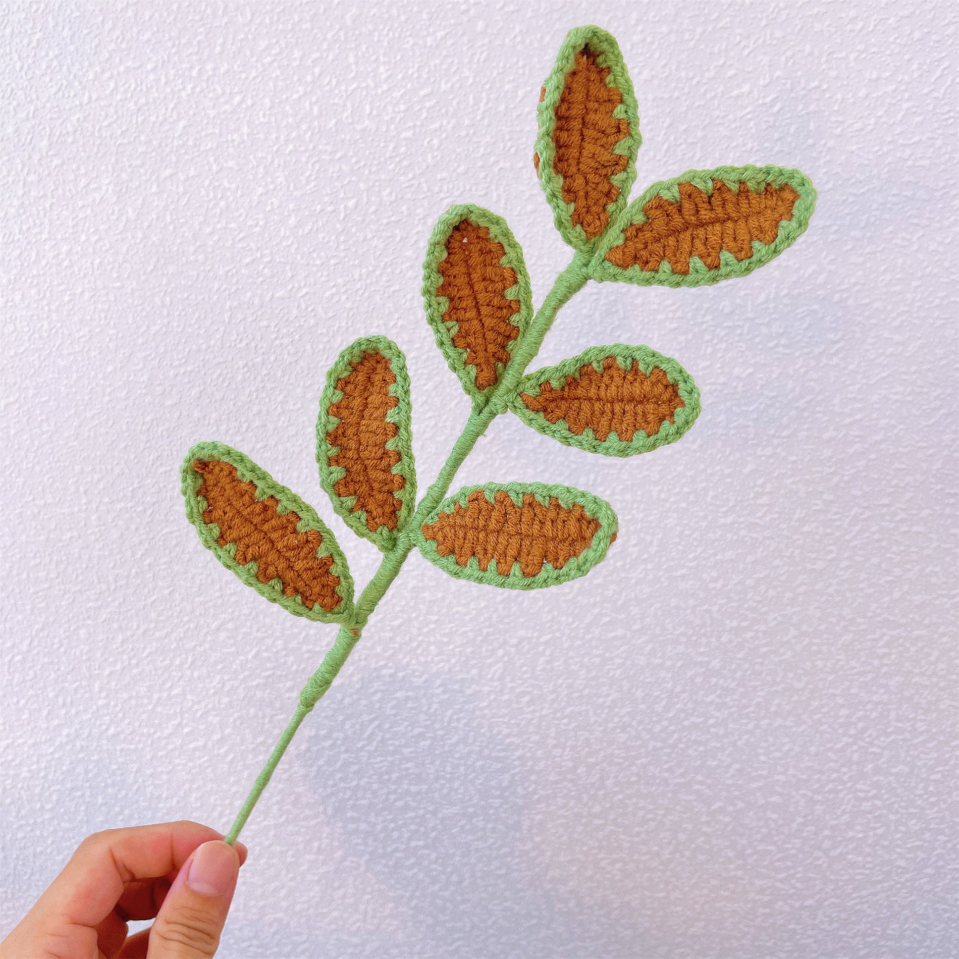 Handmade Crochet Embroidered Lace Decoration Leaf - Wedding Elegant Home Decor Accent for Vase Centerpiece