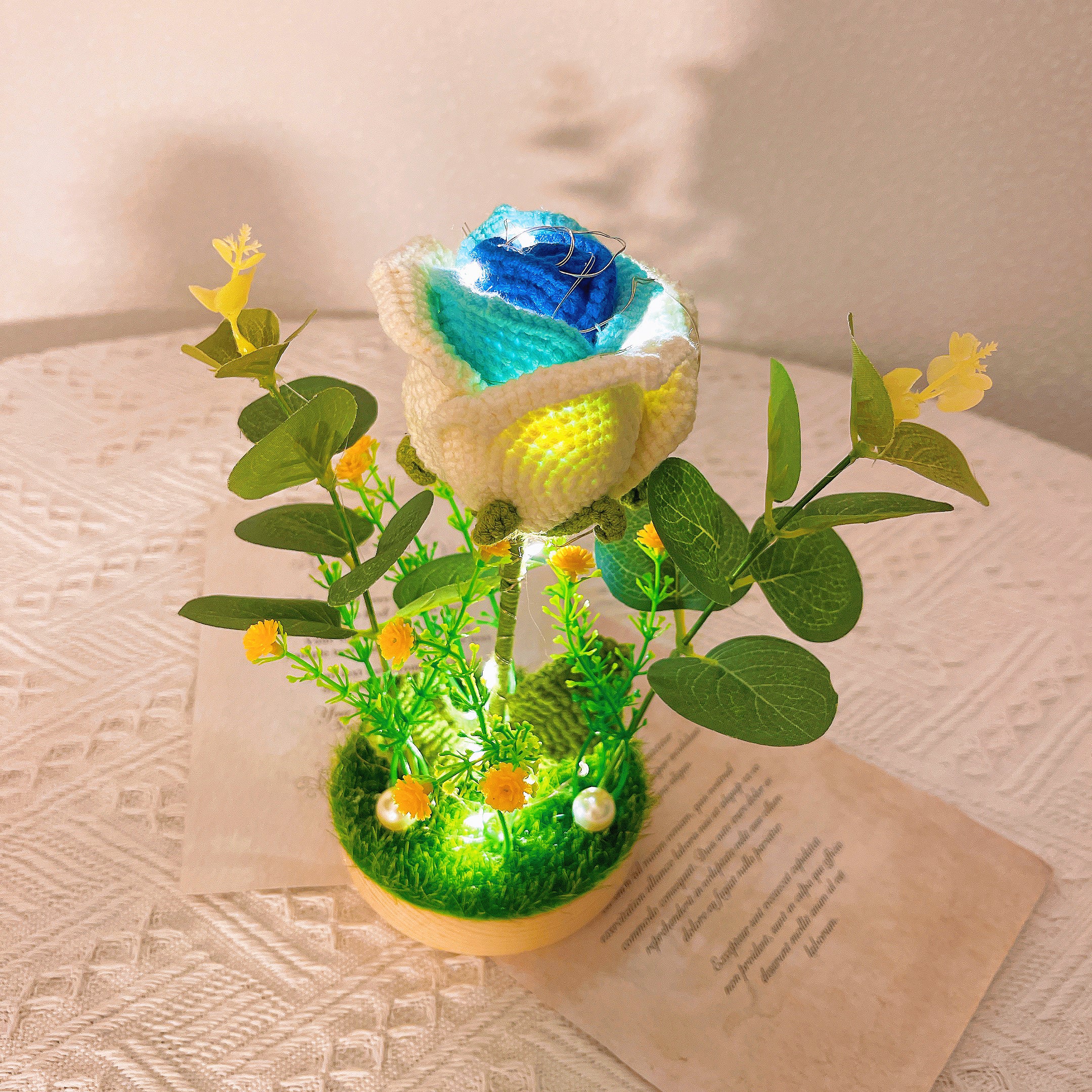 Handmade Crochet Rose / Sunflower Night Light - 20cm Plant, Bedroom, Nursery, Handcrafted Decorative Lamp for Ambiance and Relaxation, Gifts