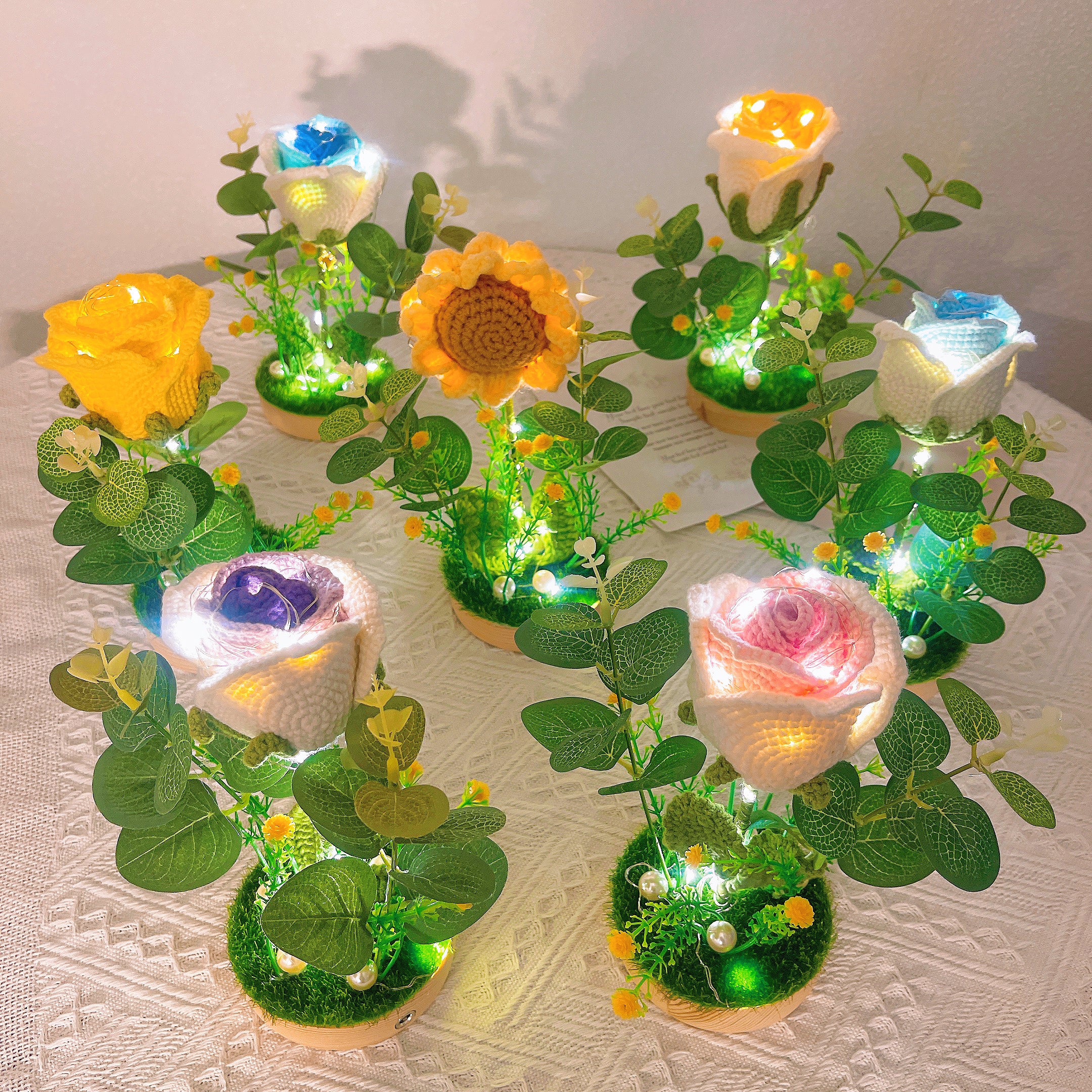 Handmade Crochet Rose / Sunflower Night Light - 20cm Plant, Bedroom, Nursery, Handcrafted Decorative Lamp for Ambiance and Relaxation, Gifts