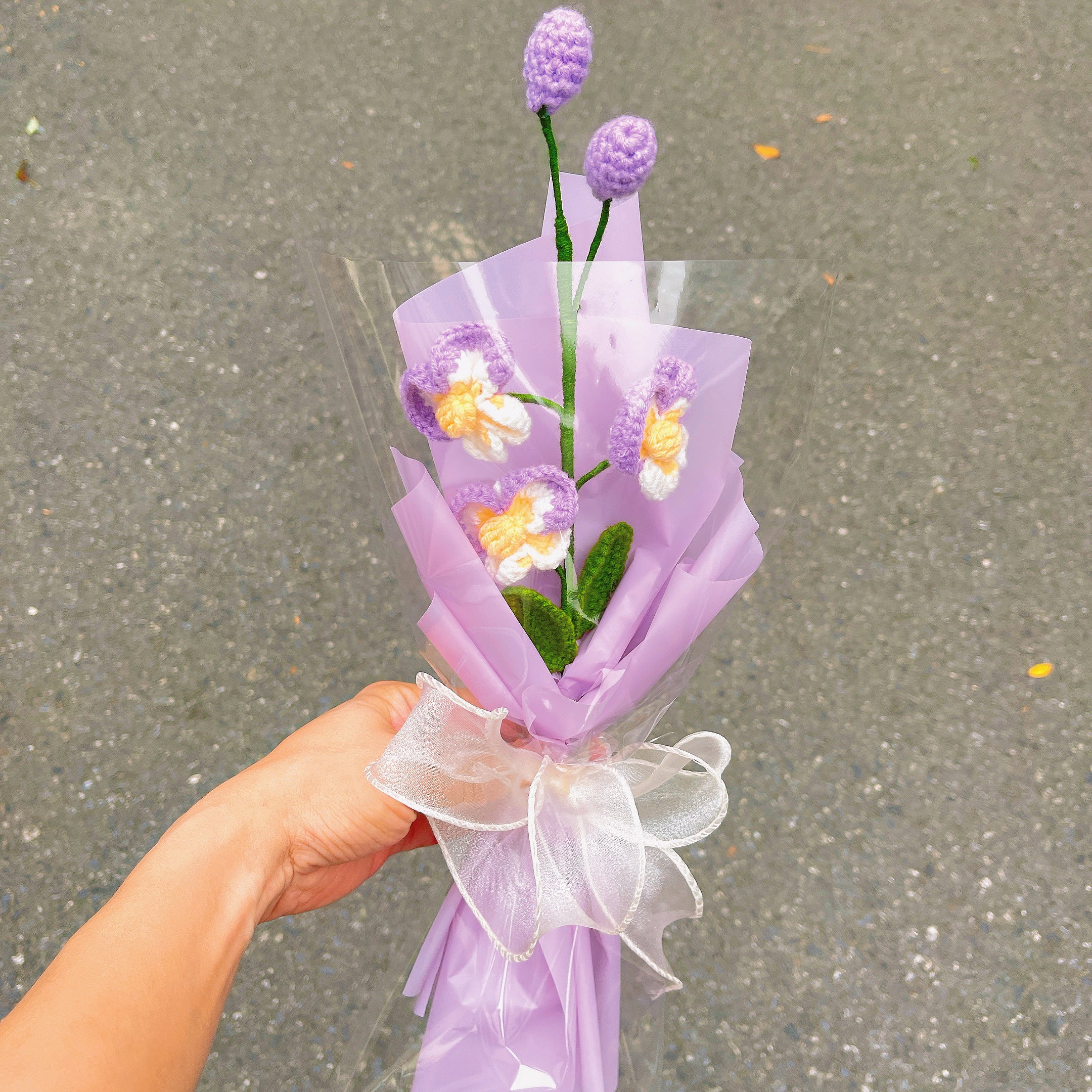 August Birth Month Orchid Bouquet - Handcrafted Hooked Single Stem Birthday Anniversary Flower Gift for August-Born Loved Ones
