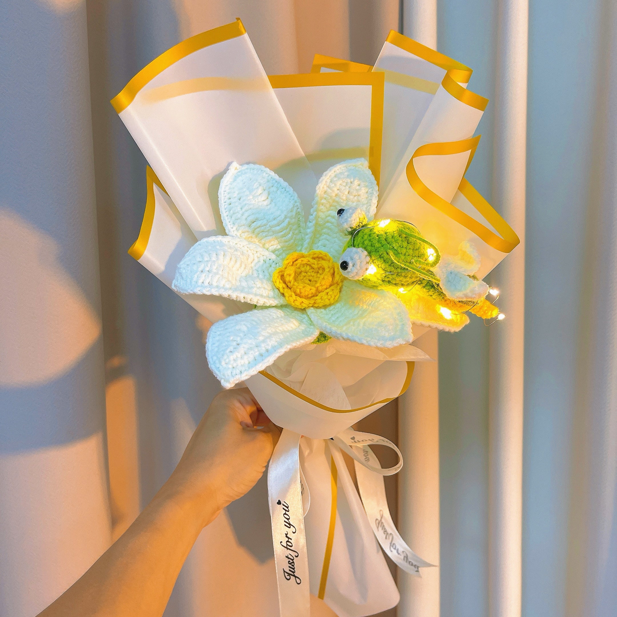Crochet Bouquet with Lotus Flower, Fireflies, and Giant White Rose - Princess Frog Gift for Home Decor, Weddings, Green Ray