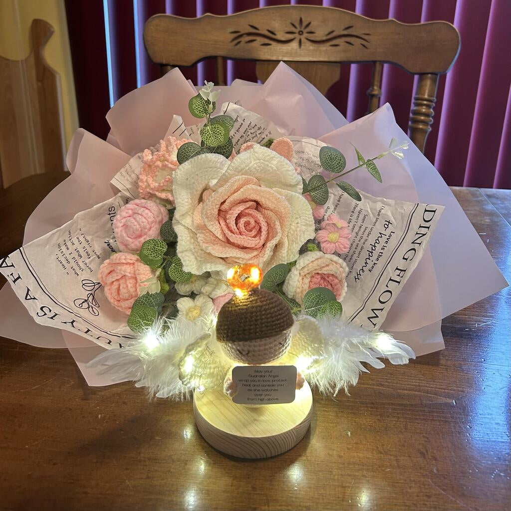 Blooming Splendor: Handcrafted Crocheted Pink Collection Bouquet - A Luxurious Tapestry of Yarn and Elegance for Unforgettable Valentine‘s Moments - Roses, Tulip, Pompoms, Carnations