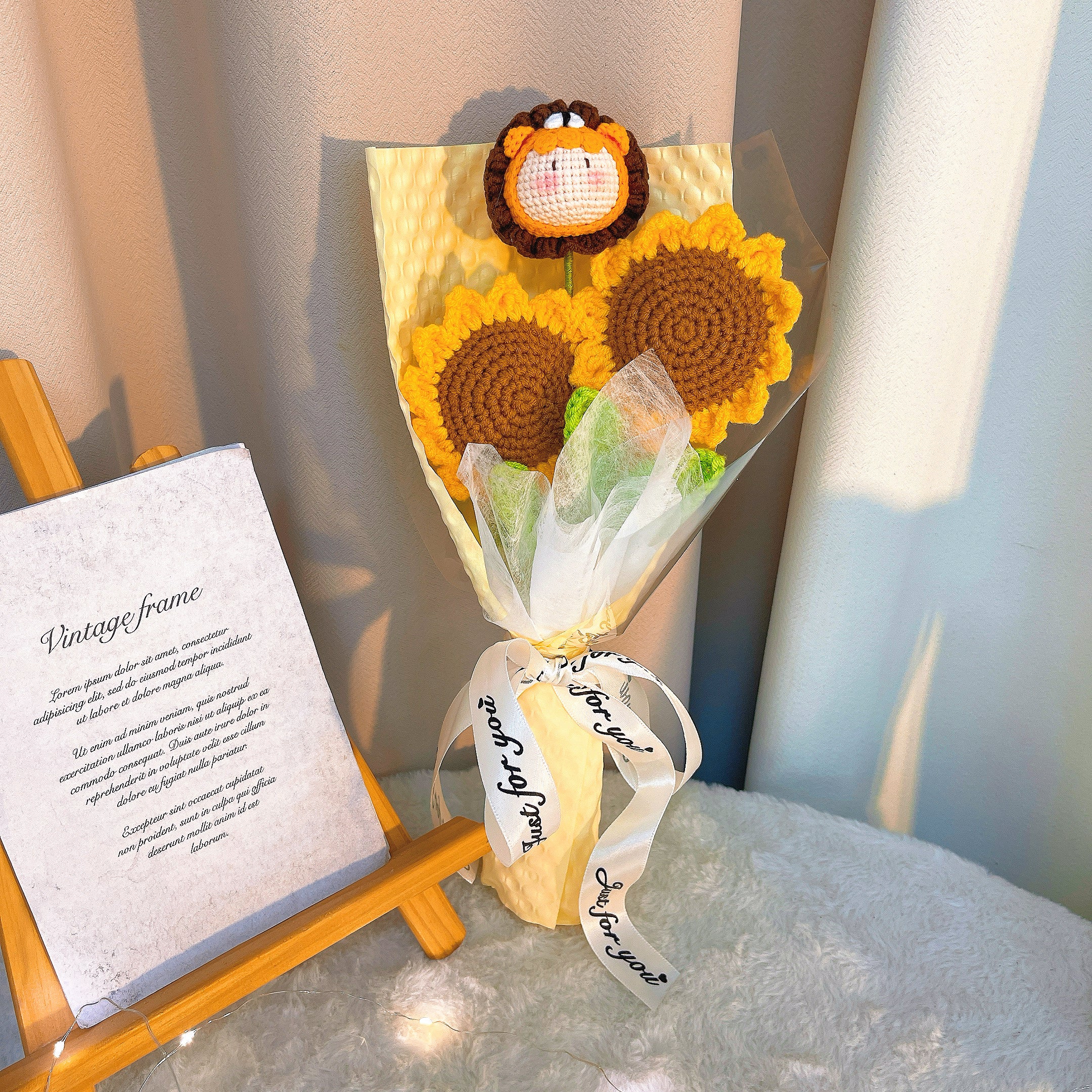 Crochet Leo Zodiac Bouquet - Handmade Sunflowers with Plush Lion Doll - Hypoallergenic Floral Gift for Birthdays, Weddings