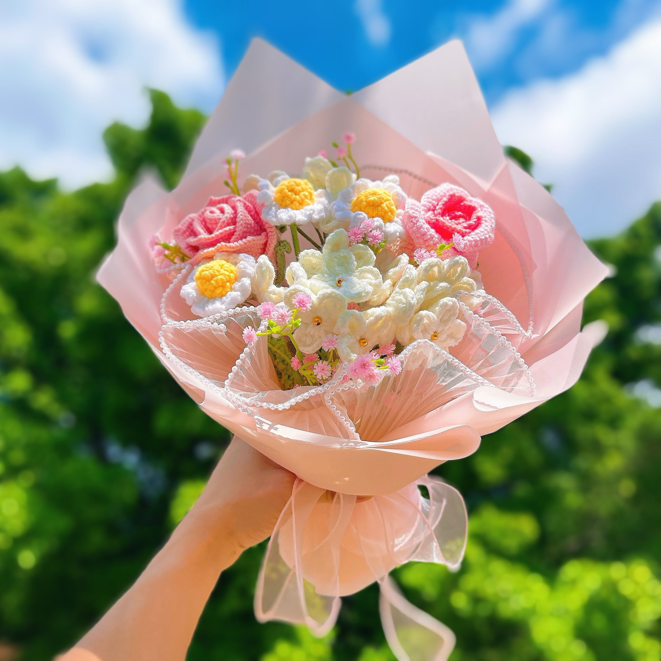 Hanaya Series Handmade Crochet Pink Hues Sweet Memories Flower Bouquet - Roses, Forget-Me-Nots, Daisies - Gift Weddings, Anniversaries, Graduations Gift