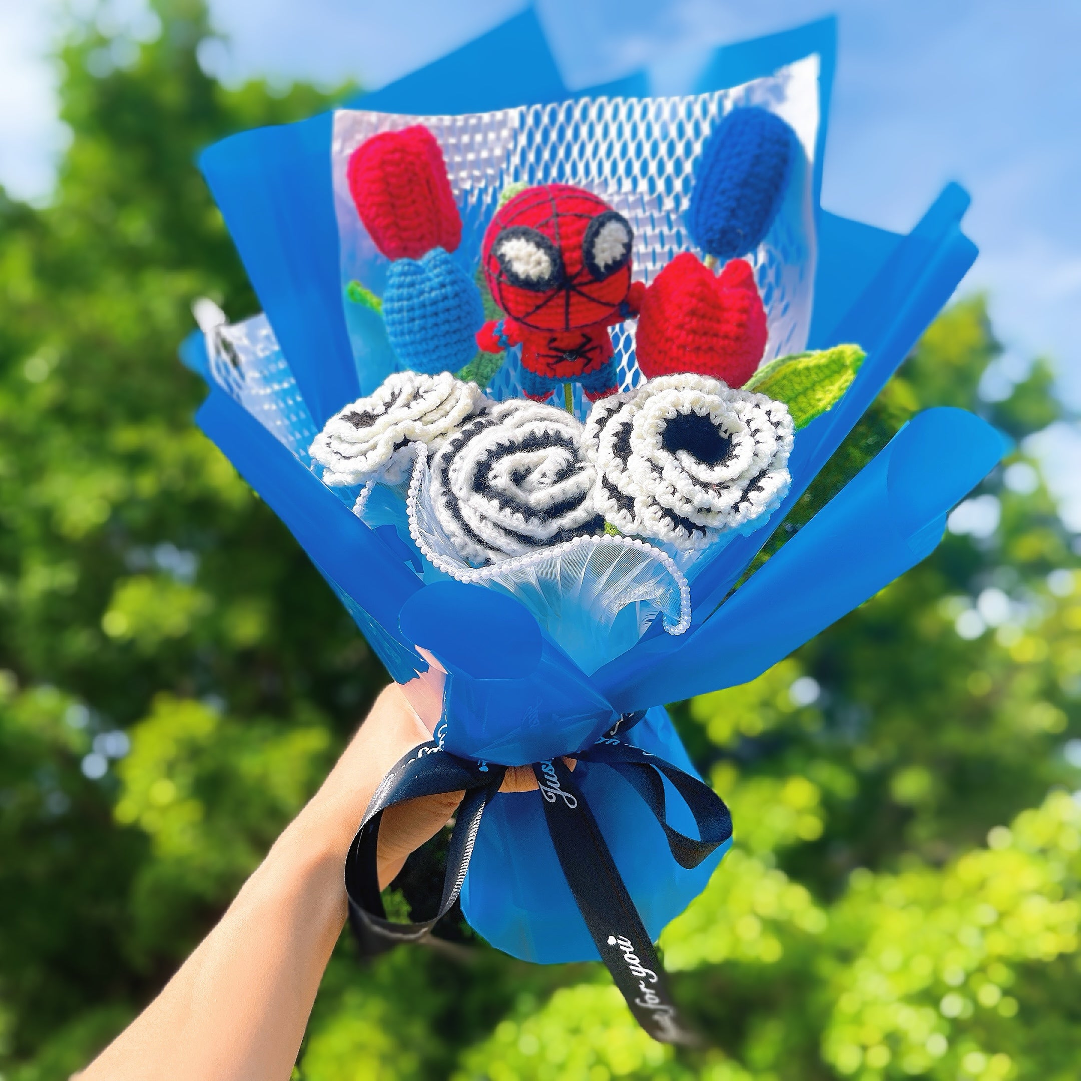 Handmade Crochet Spider Hero Theme Flower Bouquet - Allergy-Friendly Gift for Birthdays, Anniversaries, Customizable Birthday Celebration