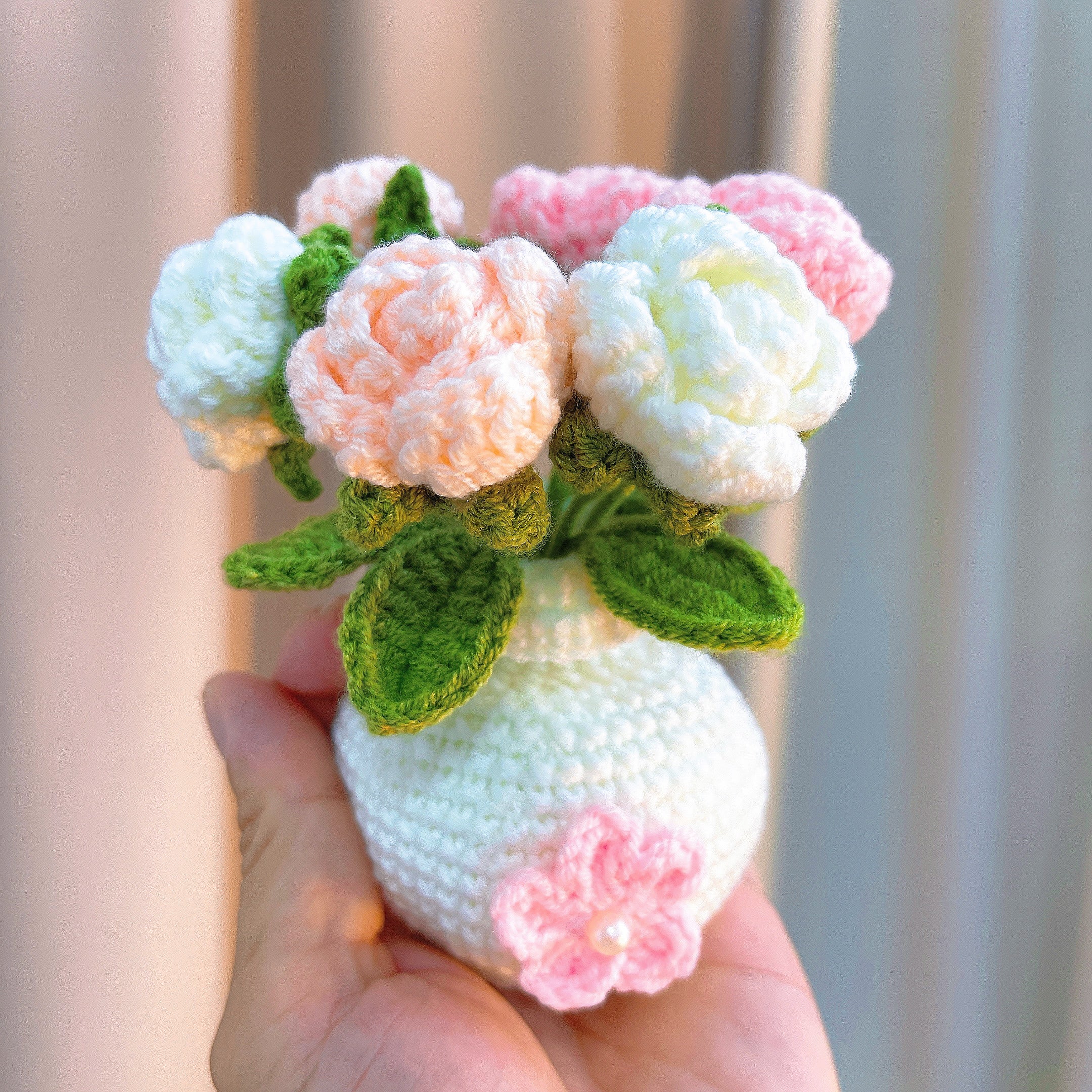 Handmade Crochet Rose Potted Plant- Pink and Deep Pink Floral Arrangement - Allergy-Friendly Gift for Valentine's Day, Anniversaries, and Special Occasions