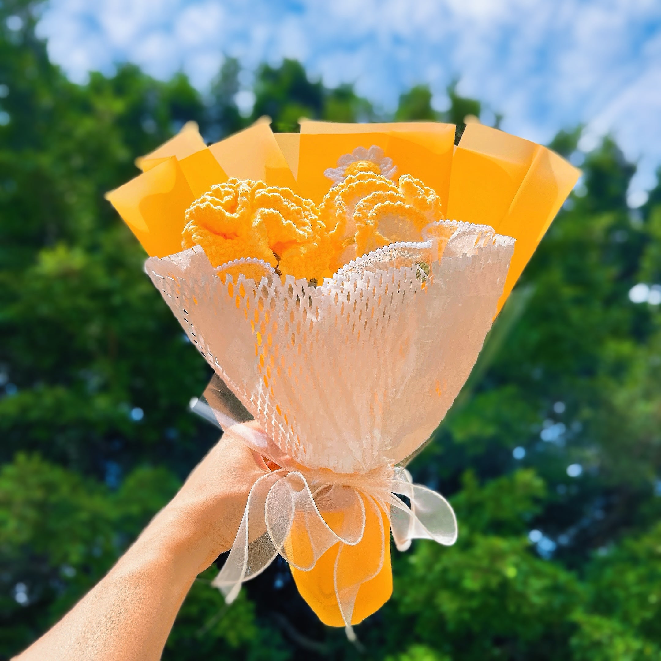 Hanaya Series Handmade Yellow Theme Carnations Crochet Bouquet - Hypoallergenic Everlasting Floral Arrangement Graduation Birthday Mother's Day Gift Set