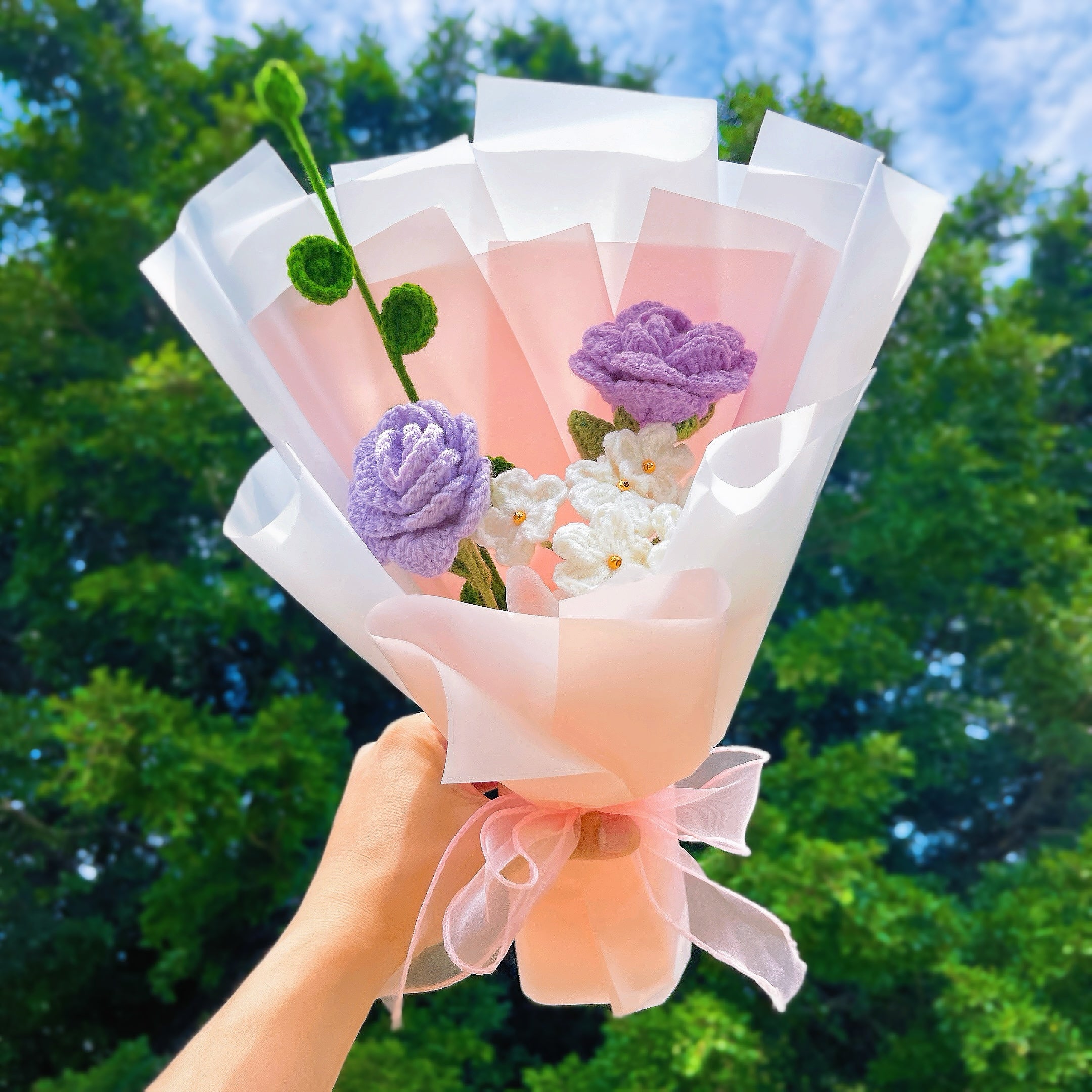 Hanaya Series Handmade Crochet Lavender Rose Bouquet - Ready-to-Gift Hypoallergenic Everlasting Floral Arrangement Allergy-Free Artificial Flowers Graduation