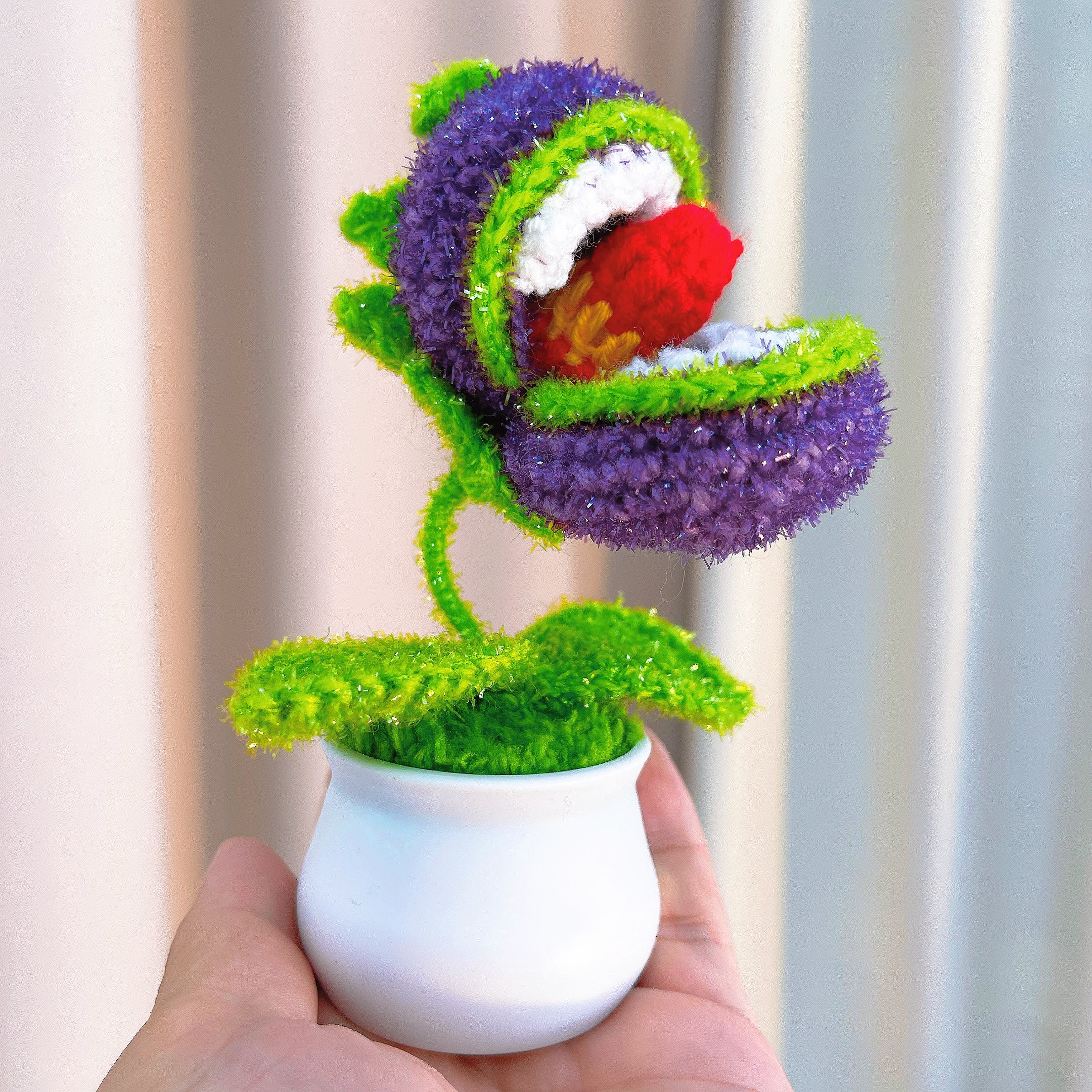 Handmade Crochet Piranha Plant Planter - Purple & Red-Yellow Tongue Potted Piranha Flower with Leaves, White Plastic Pot, Hypoallergenic Desk Decor for Gamers, Halloween & Unique Gifts