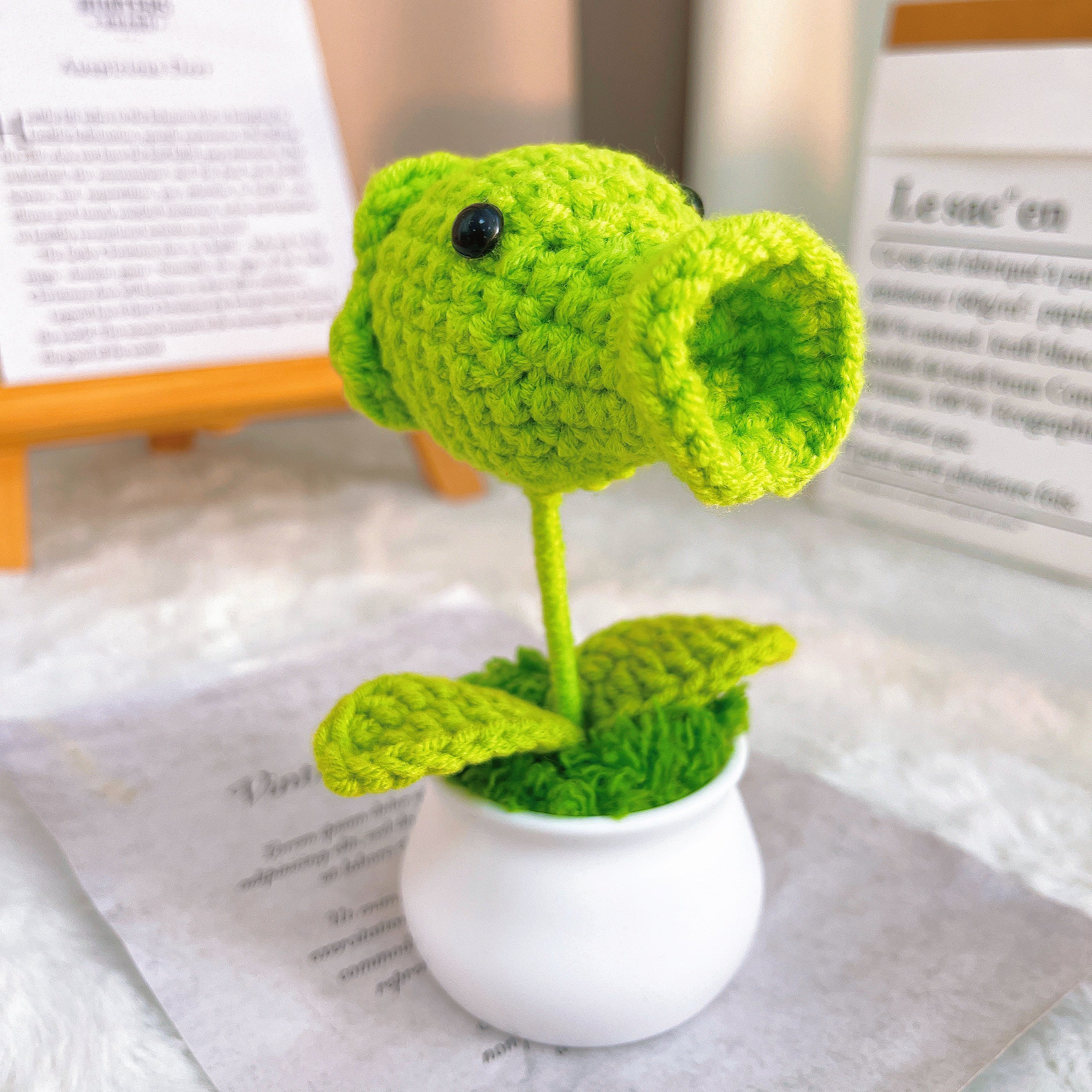 Handmade Crochet Peashooter Planter - Zombies Inspired, White Plastic Pot , Hypoallergenic Desk Decor for Gamers, Kids & Fun Gifts