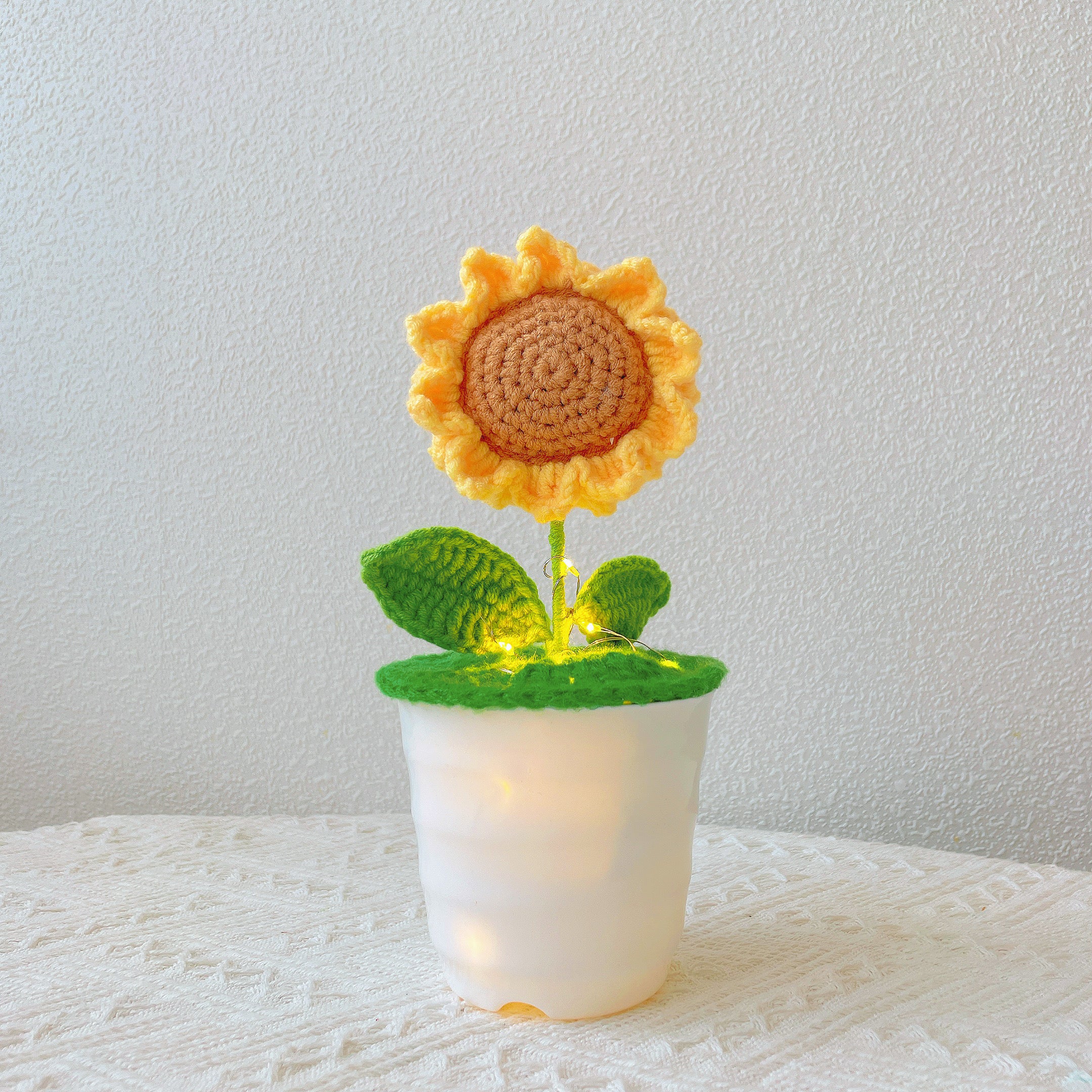 Handmade Crochet Sunflower Plant - Realistic Faux Flower - Unique Home Decor - Perfect Gift for Plant Lovers - Handcrafted