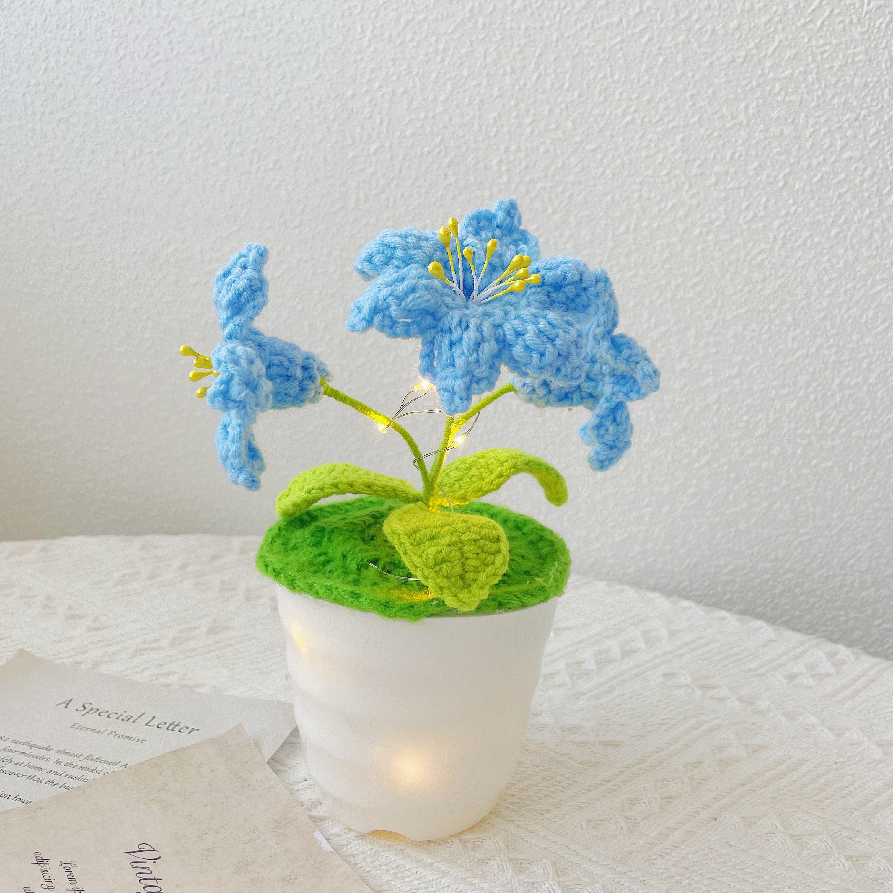 Handmade Crochet Alstroemeria Plant with LED: Realistic Faux Flower for Unique Home Decor, Perfect Gift Giving to Plant Lovers, Handcrafted DIY Gift