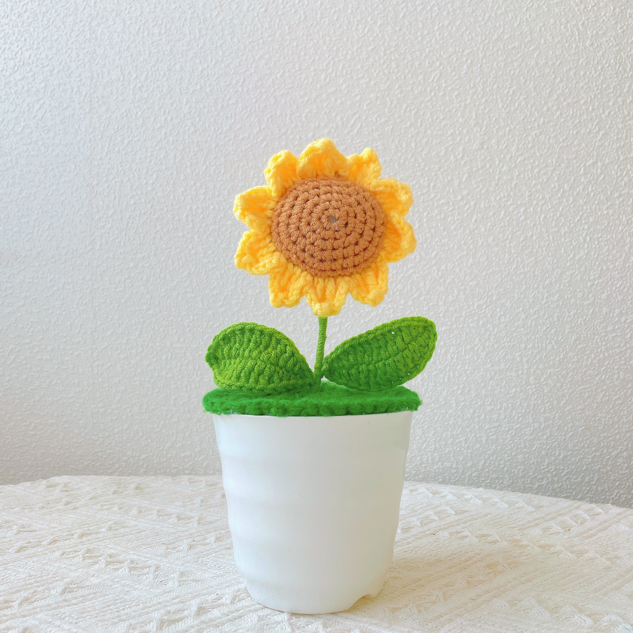 Handmade Crochet Sunflower Plant - Realistic Faux Flower - Unique Home Decor - Perfect Gift for Plant Lovers - Handcrafted