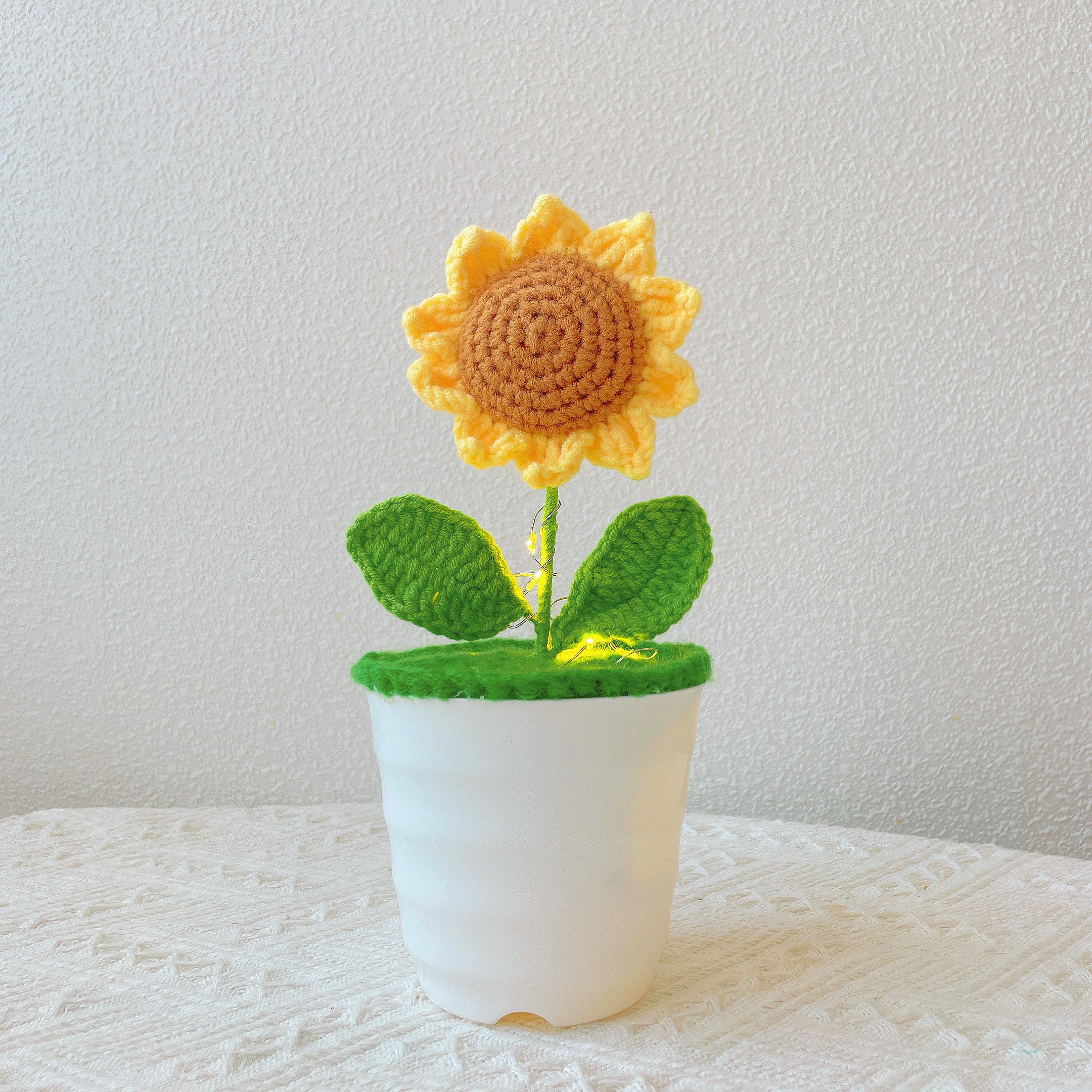 Handmade Crochet Sunflower Plant - Realistic Faux Flower - Unique Home Decor - Perfect Gift for Plant Lovers - Handcrafted