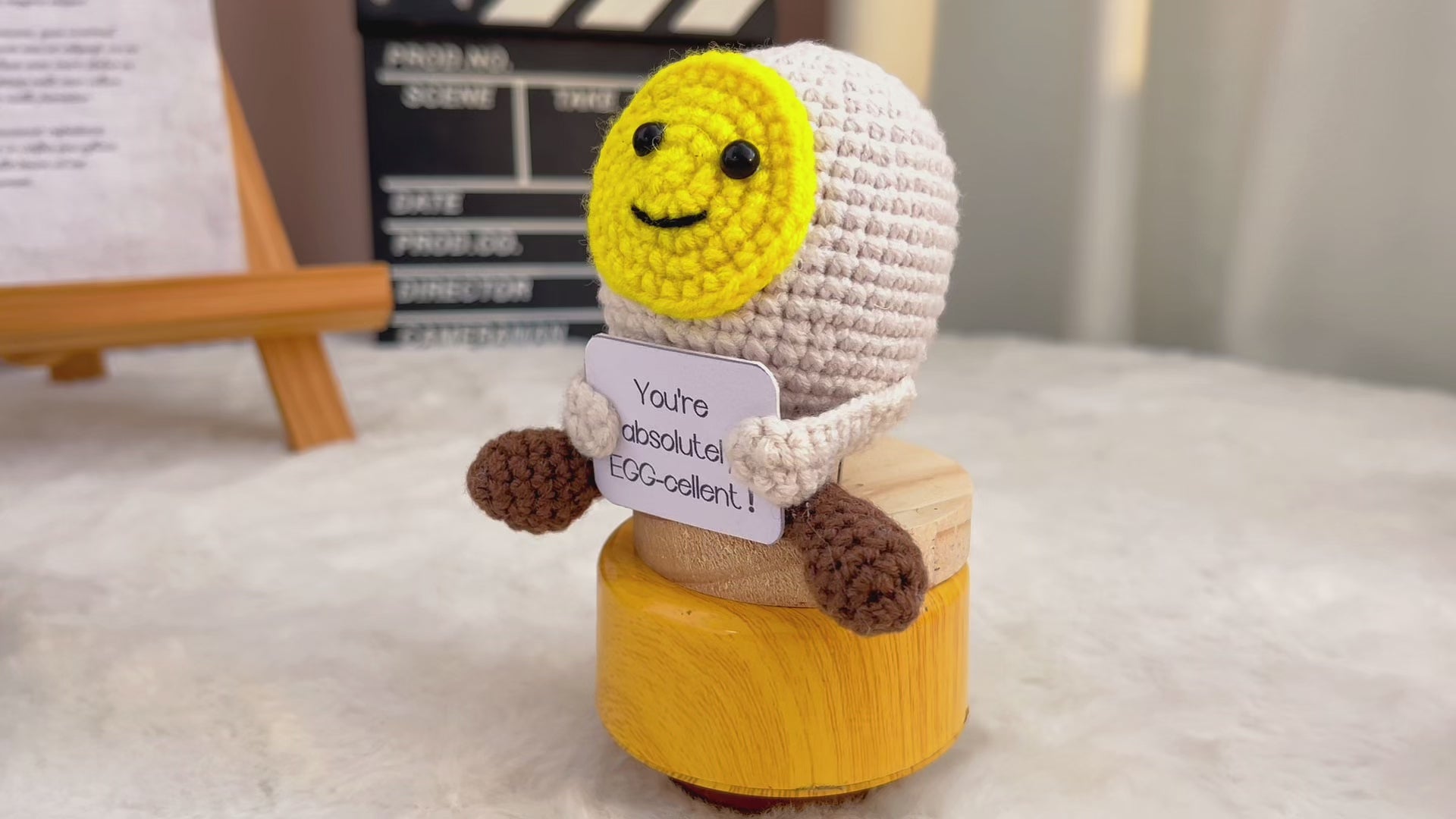 Custom Text Positive Crochet Egg - Handmade Boiled Egg with "You're Absolutely EGG-cellent!" Card, Easter, Birthdays, Inspiring Uplifting