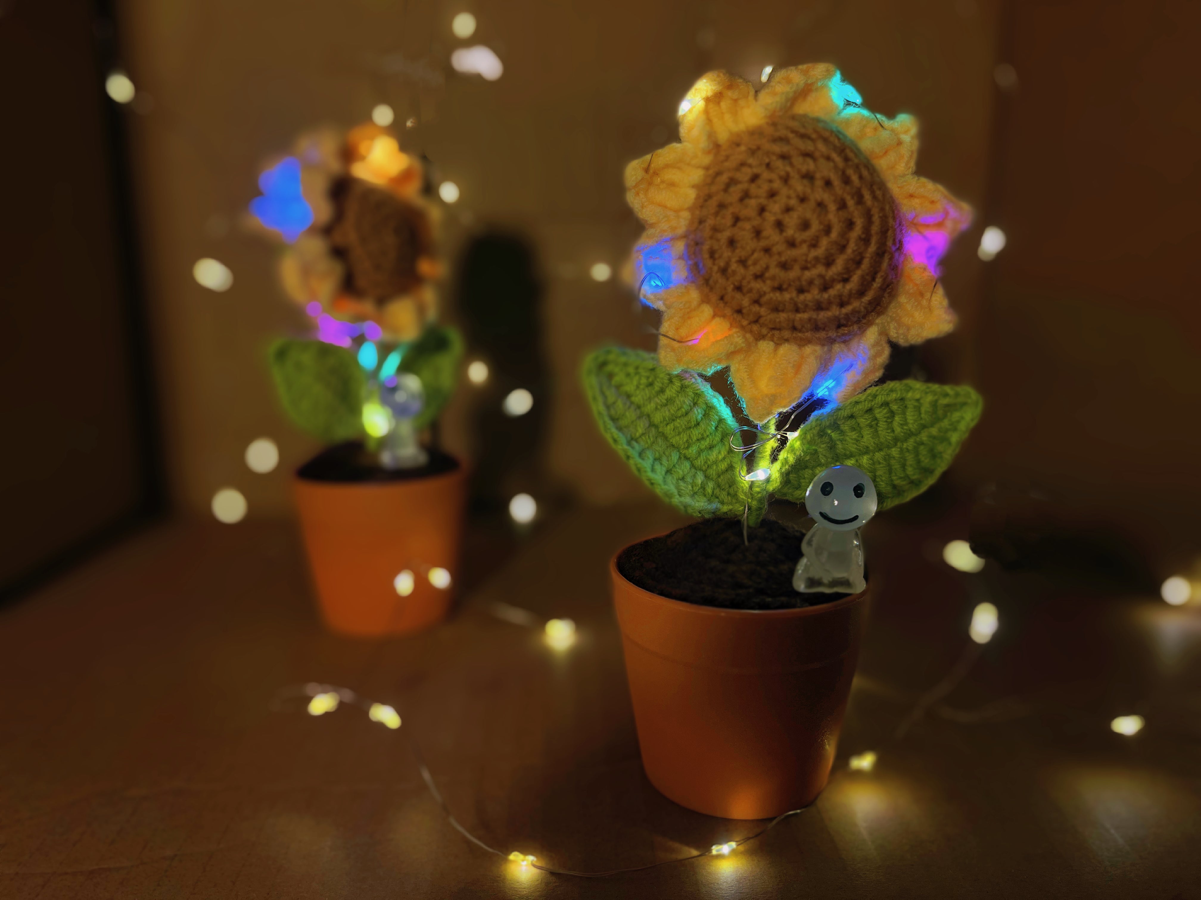 Handmade Crochet Sunflower Plant - Realistic Faux Flower - Unique Home Decor - Perfect Gift for Plant Lovers - Handcrafted