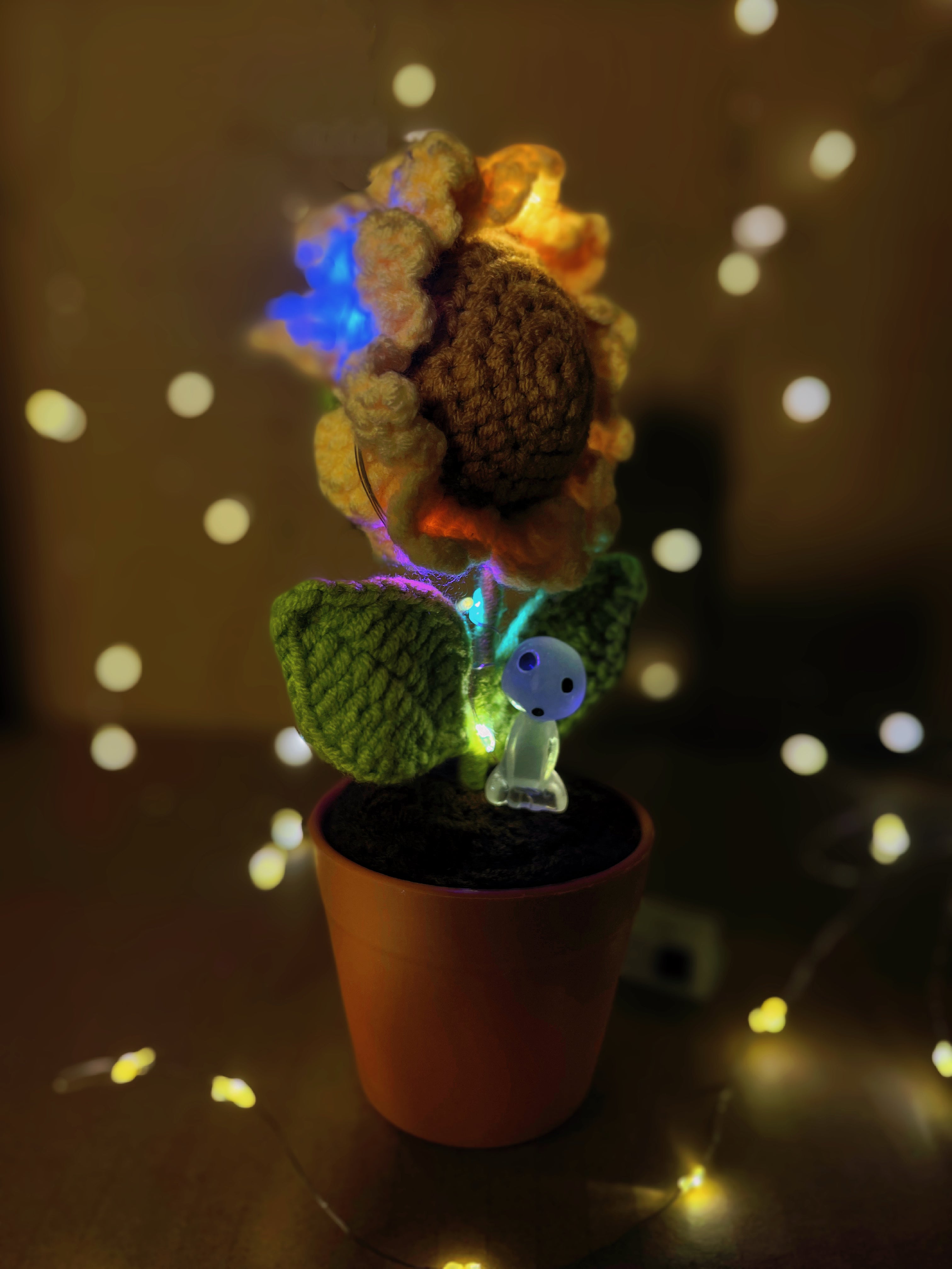 Handmade Crochet Sunflower Plant - Realistic Faux Flower - Unique Home Decor - Perfect Gift for Plant Lovers - Handcrafted