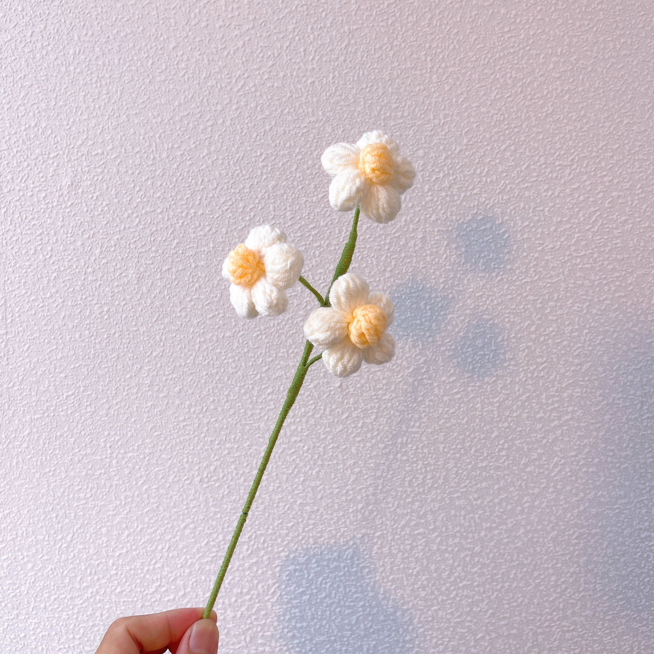 Crochet Puff Daisy Stake - Versatile Home Decor and Gift - Bouquets, Vases, and Table Centerpieces - Eco-friendly - Vintage-inspired Design